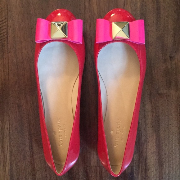 kate spade Shoes - Kate Spade red patent flats with pink patent bows
